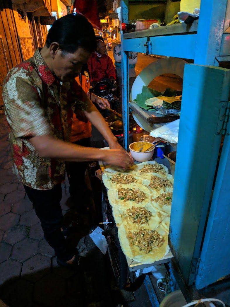 Lumpia basah Pak Elok (gmaps.com/aryo-maulana)
