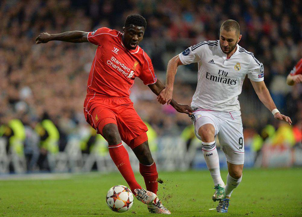 Kolo Toure (kiri) (twitter.com/LFC)