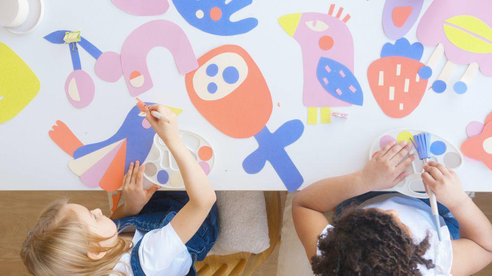 5 Ide Kreatif untuk Mengapresiasi Karya Anak, Jangan Dibuang!