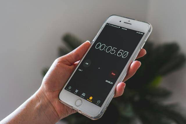 ilustrasi timer (pexels.com/Castorly Stock)