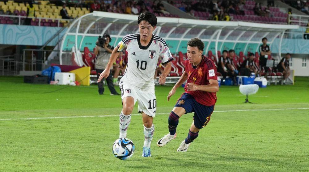 Pertandingan Timnas Spanyol vs Jepang di Piala Dunia U-17 di Stadion Manahan Solo. (Dok/LOC WCU17 RKY)