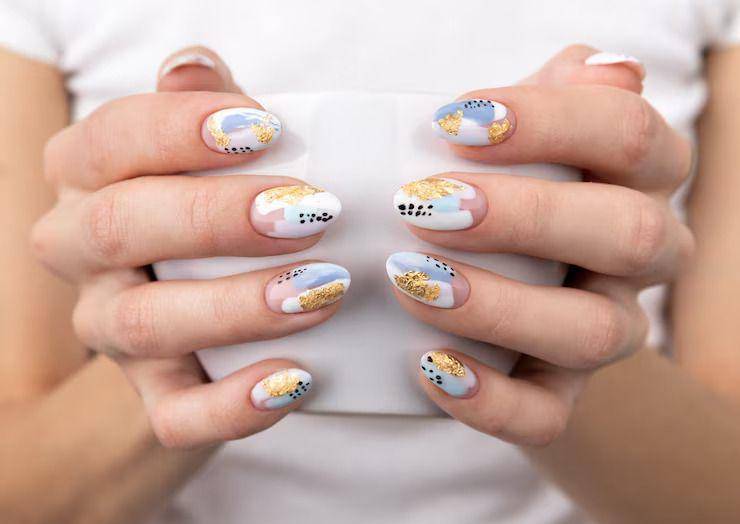 ilustrasi nail art ombre (freepik.com/ eyesartist)