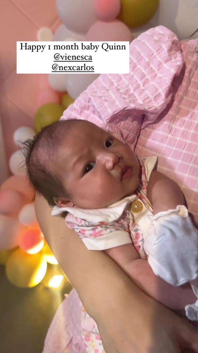 potret perayaan 1 bulan Quinnlexa, anak YouTuber Nex Carlos (instagram.com/kenandgrat)