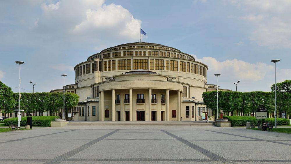 Potret The Centennial Hall di Wroclaw, Polandia (architectuul.com)
