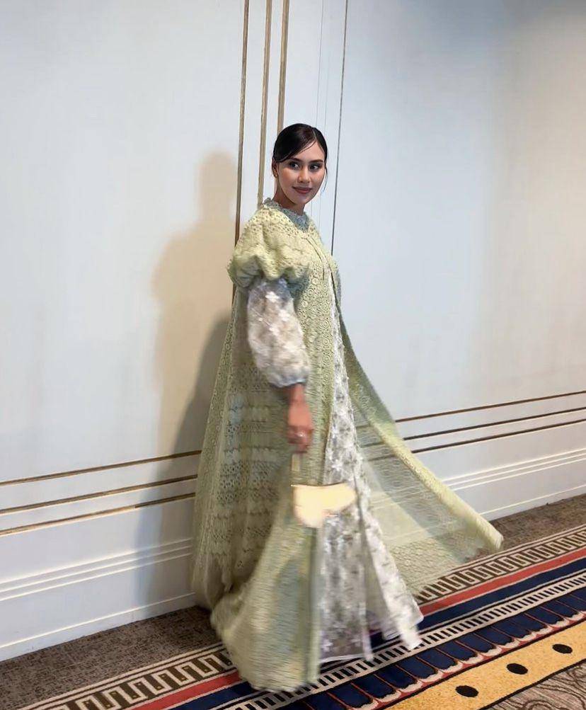 potret artis di acara ARTKEA (Instagram.com/syahnazs)