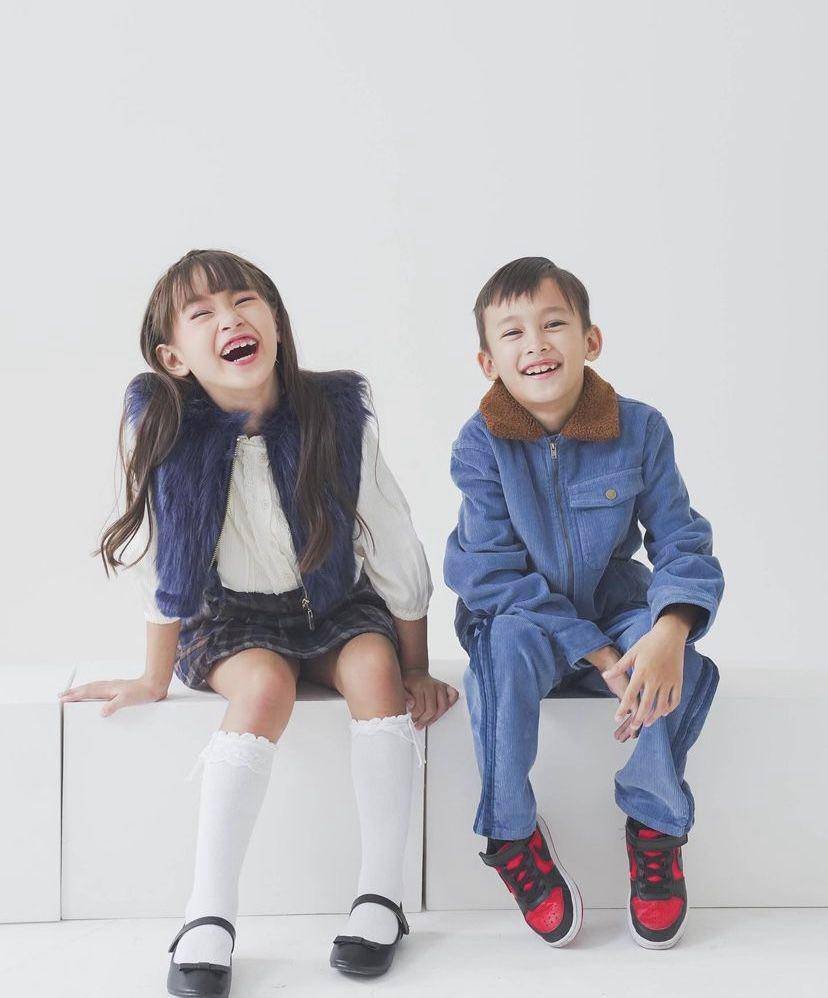 pemotretan keluarga Rendy Kjaernett dan Lady Nayoan (Instagram.com/ladynayoan)