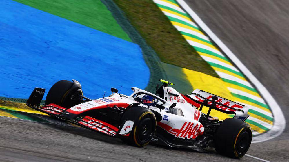 Mick Schumacher ketika masih balapan untuk Haas. (formula1.com)