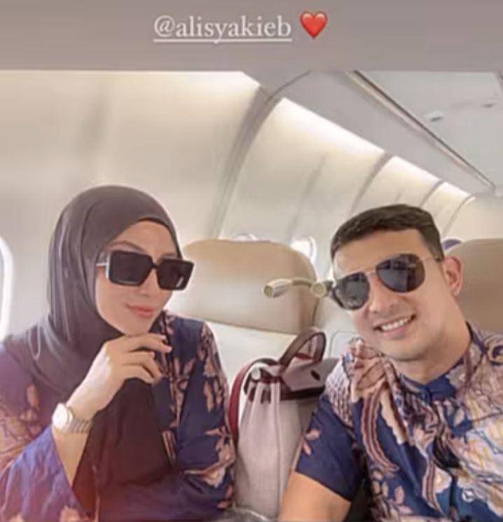 Margin dan ali syakib umrah (Instagram.com/marginw(