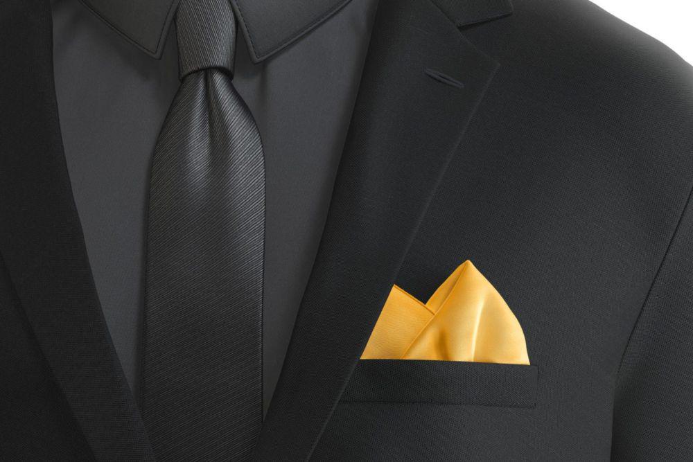 5 Tips Memilih Pocket Square untuk Jas Pria, Elegan dan Stylish!