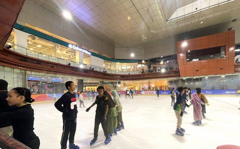 BX Rink (google.com/maps/yuliana rahmawati)