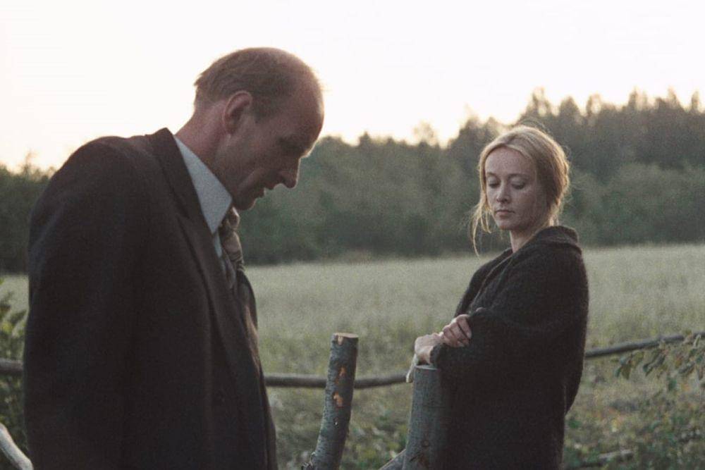 Mirror (dok. Criterion/Mirror)