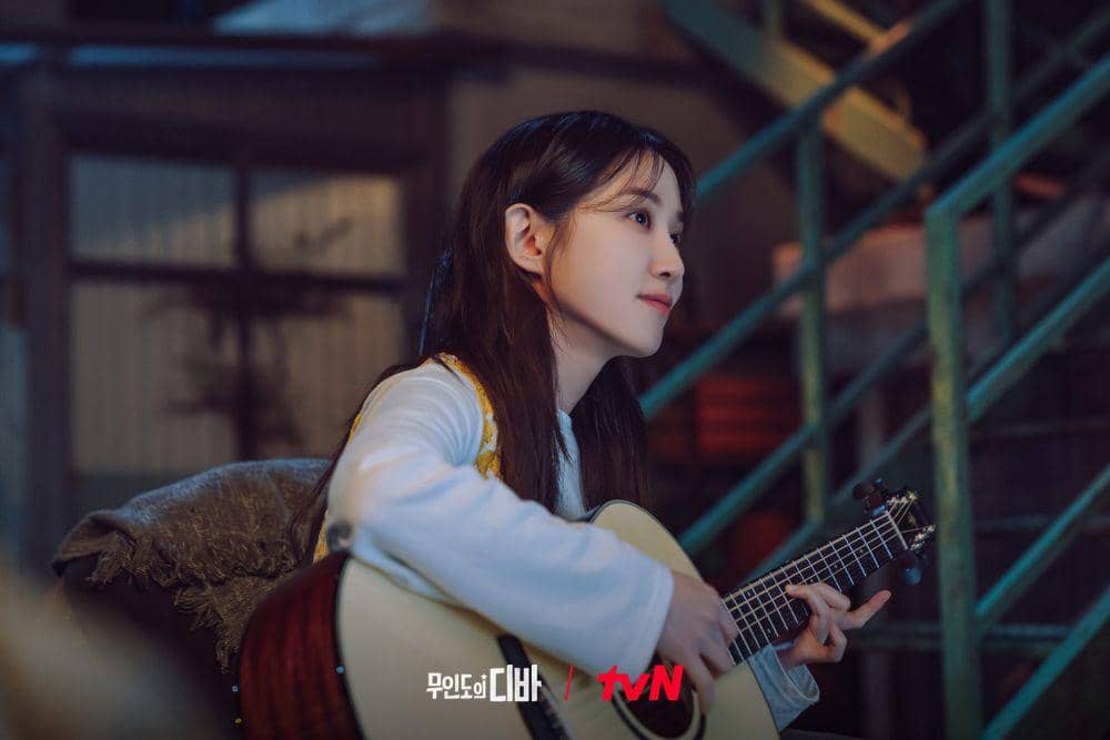 Park Eun Bin di Castaway Diva (twitter.com/CJnDrama)