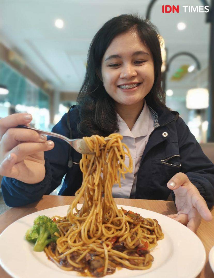 LN Fortunate Coffee di Medan (IDN Times/Indah Permata Sari)