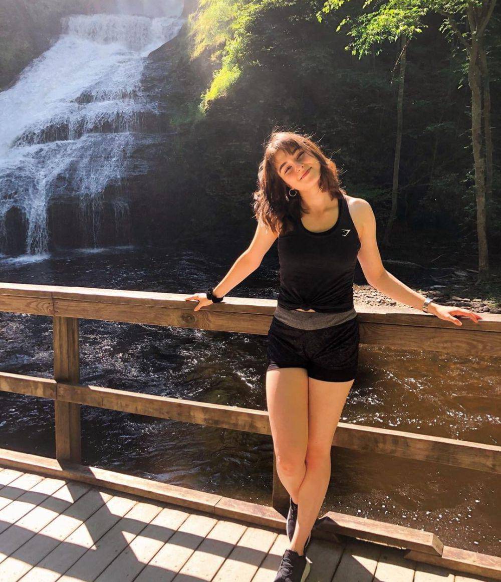 Nicole Rafiee (instagram.com/nicolerafiee)