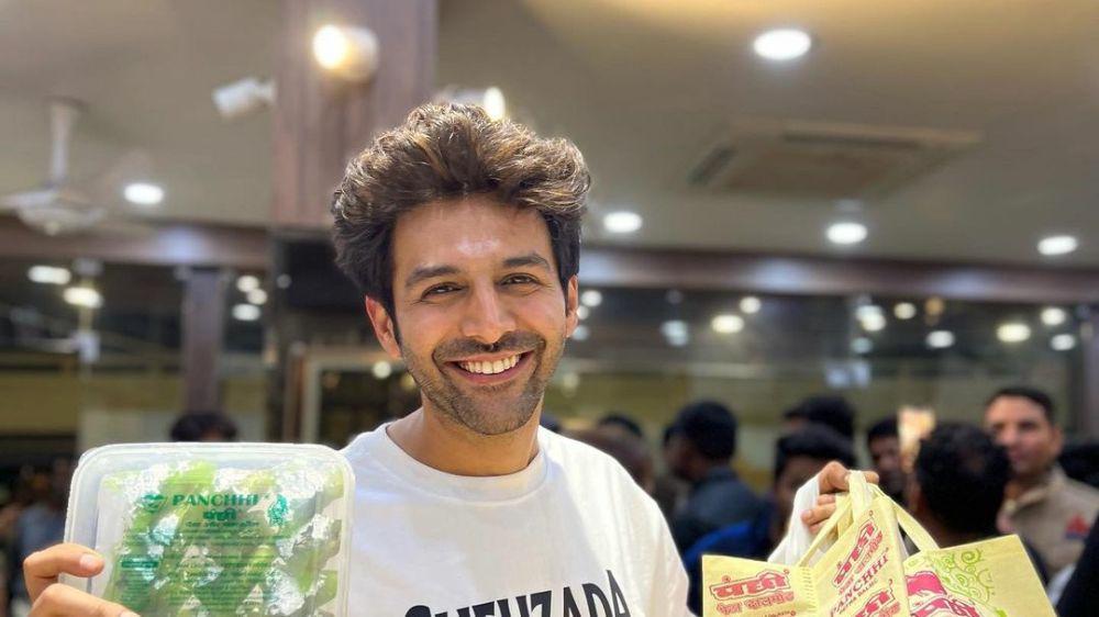 Kartik Aaryan Ultah, Kriti Sanon dan 9 Artis India Ini Ucapkan Selamat