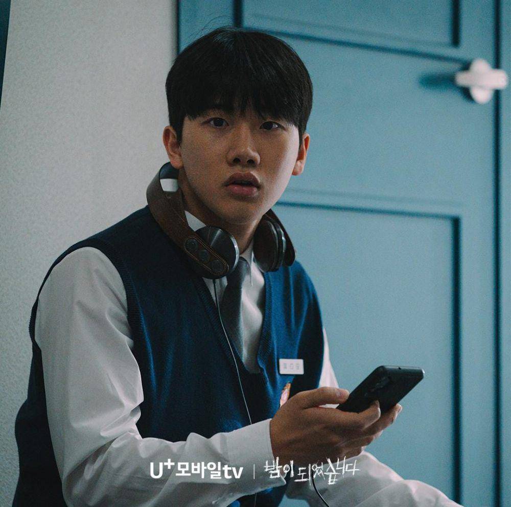 Ahn Ji Ho di drama Night Has Come (instagram.com/upluss_mobiletv)