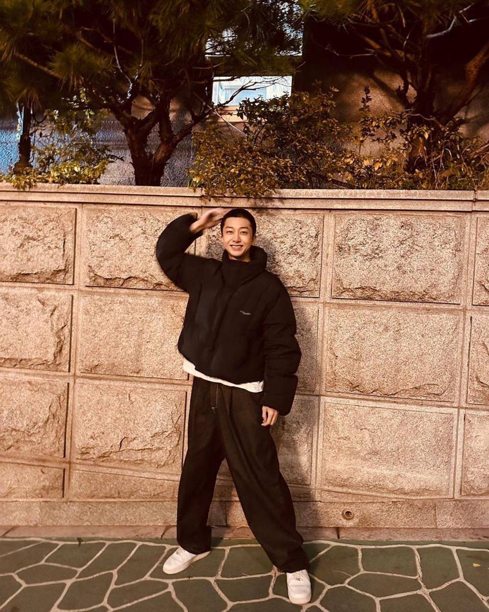 Hyungwon MONSTA X (instagram.com/coenffl)