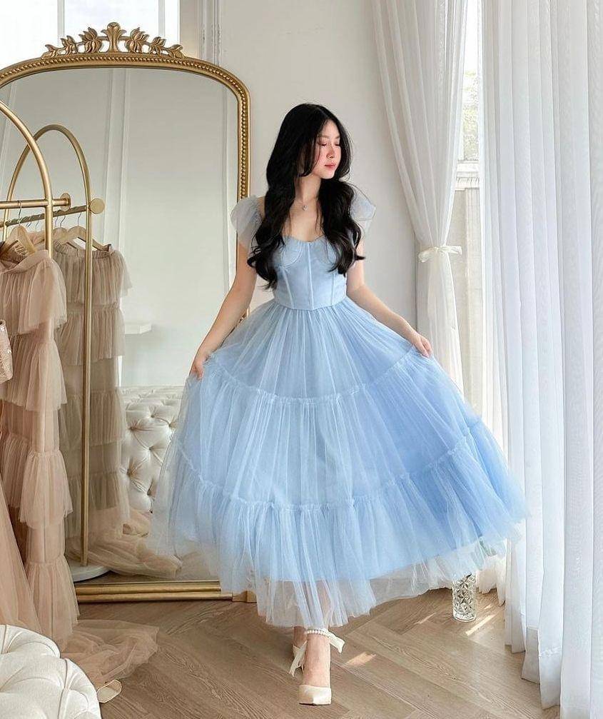 Dress girly ala pinterest (instagram.com/natassatanis)