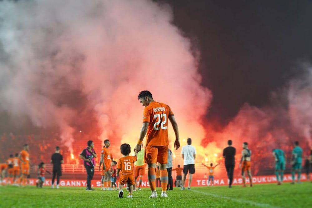 Rizky Dwi saat berseragam Borneo FC. (Instagram/@rizkydwi_12)