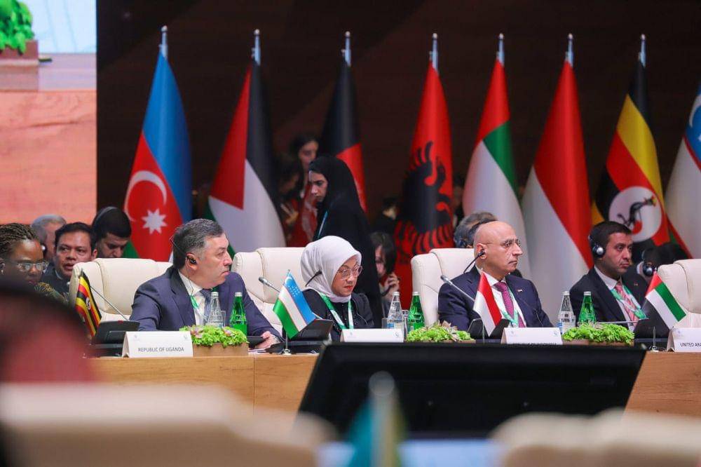 Menteri Ketenagakerjaan Ida Fauziyah saat menghadiri The 5th of The Islamic Conference of Labour Ministers di Baku, Azerbaijan, Kamis (23/11/2023). (dok. Kemnaker)
