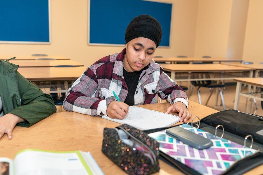 20 Latihan Soal PAS IPA Kelas 8 Semester 1 untuk di Rumah