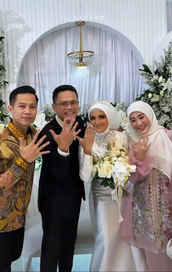 Larissa Chou hadiri pernikahan Nadya Mustika (Instagram.com/ikram_rsd)