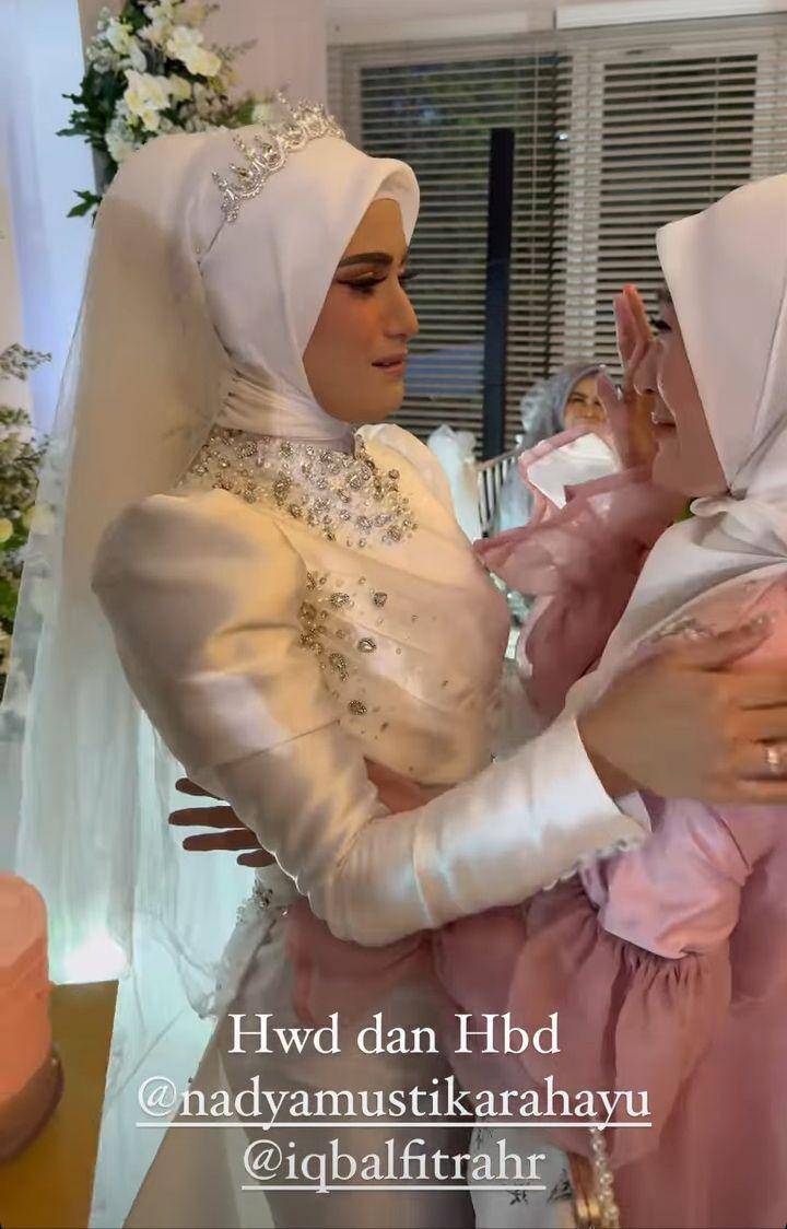 Larissa Chou hadiri pernikahan Nadya Mustika (Instagram.com/ikram_rsd)