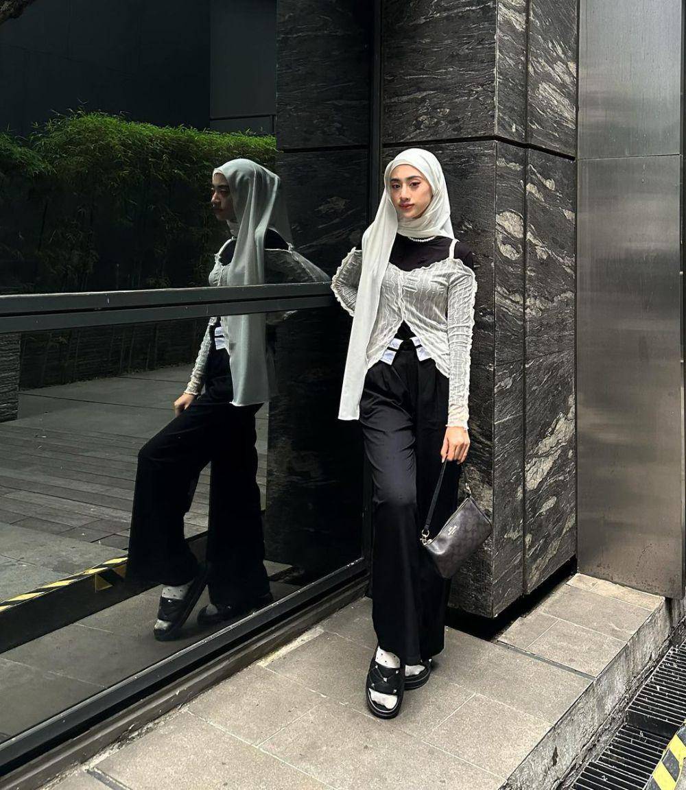Nimas Azlia (instagram.com/azzllia)