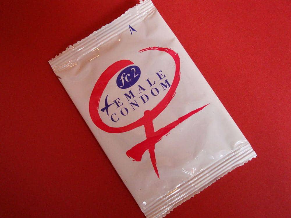 3 Fakta Kondom Perempuan, Gak Perlu Bantuan Pria untuk Memakainya