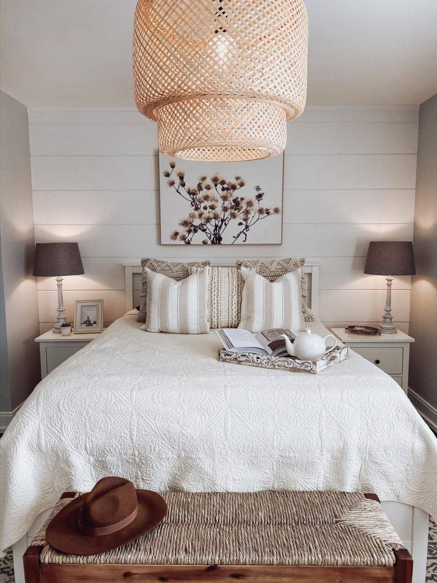 inspirasi kamar tidur (unsplash.com/juliaevansdesign)