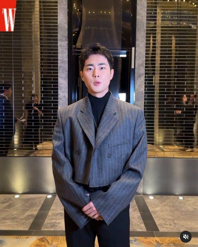 Artis Korea hadir di LOVEYOURW2023 (Instagram.com/wkorea)