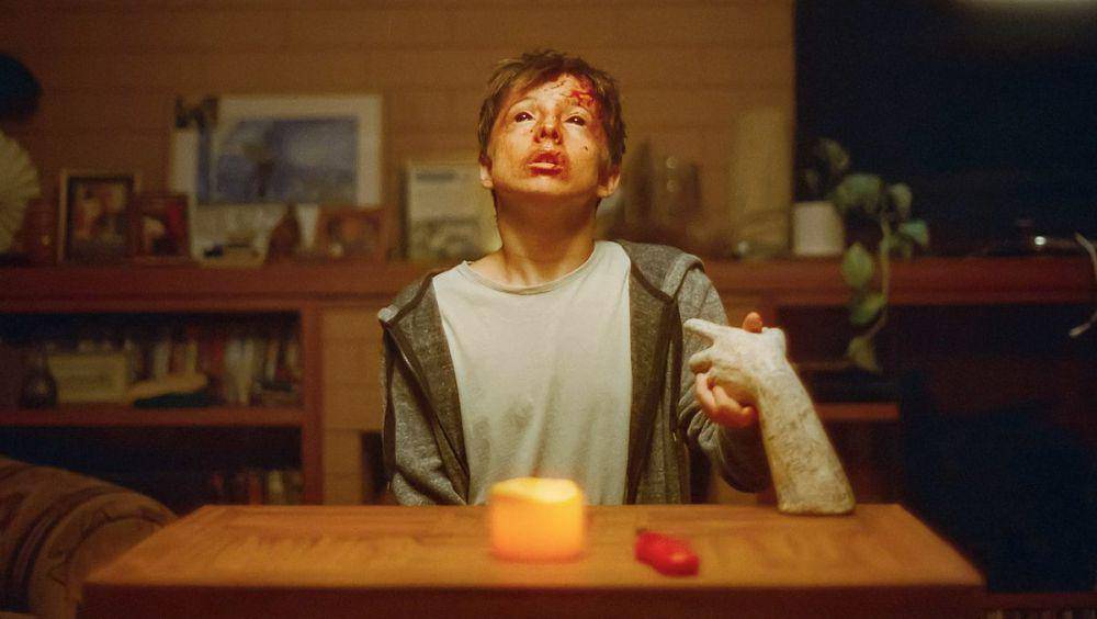Joe Bird dalam film Talk to Me. (dok. A24/Talk to Me)