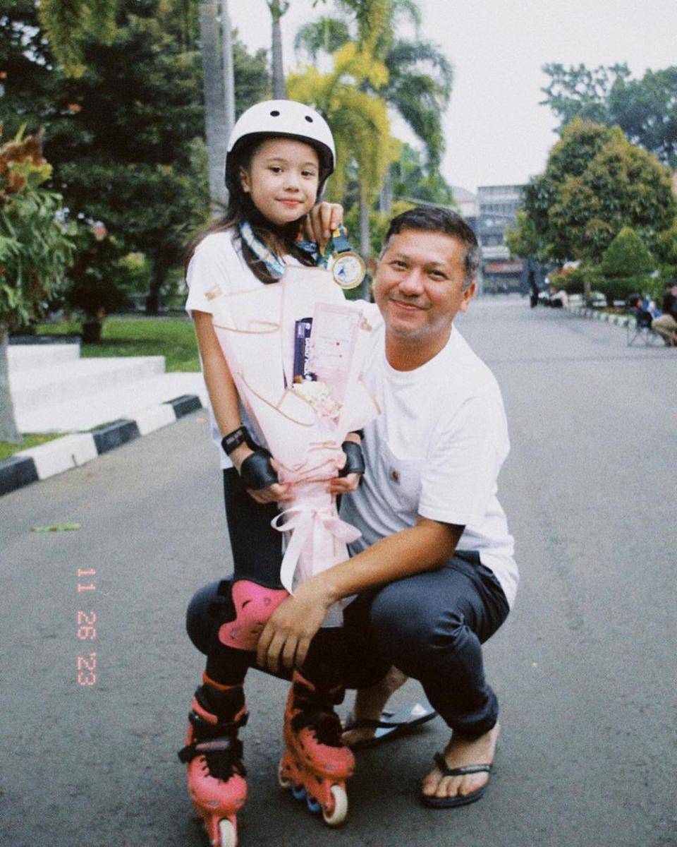 potret Gading Marten temani Gempi lomba sepatu roda (instagram.com/gadiiing)