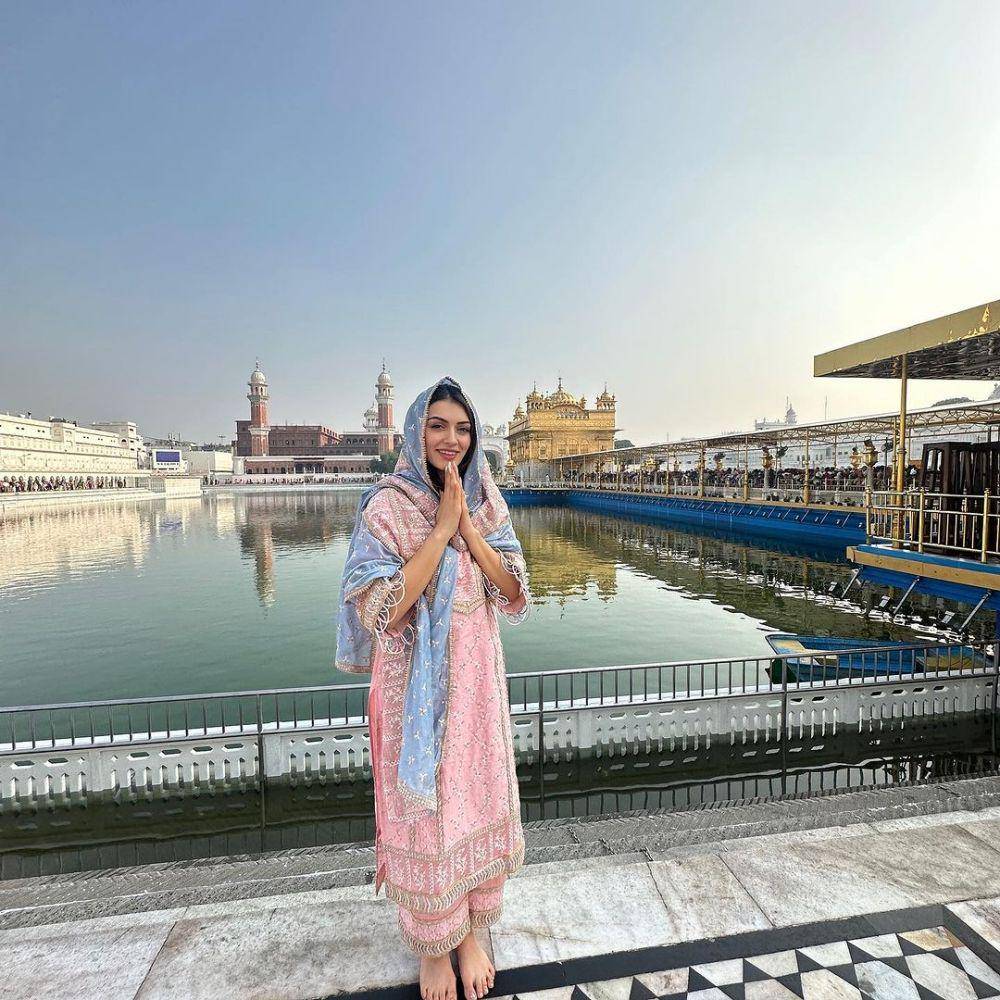 Hansika Motwani (instagram.com/ihansika)