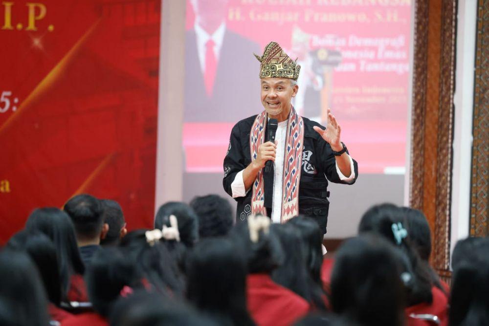 Ganjar Dorong Kampus di Tana Toraja Manfaatkan Bonus Demografi