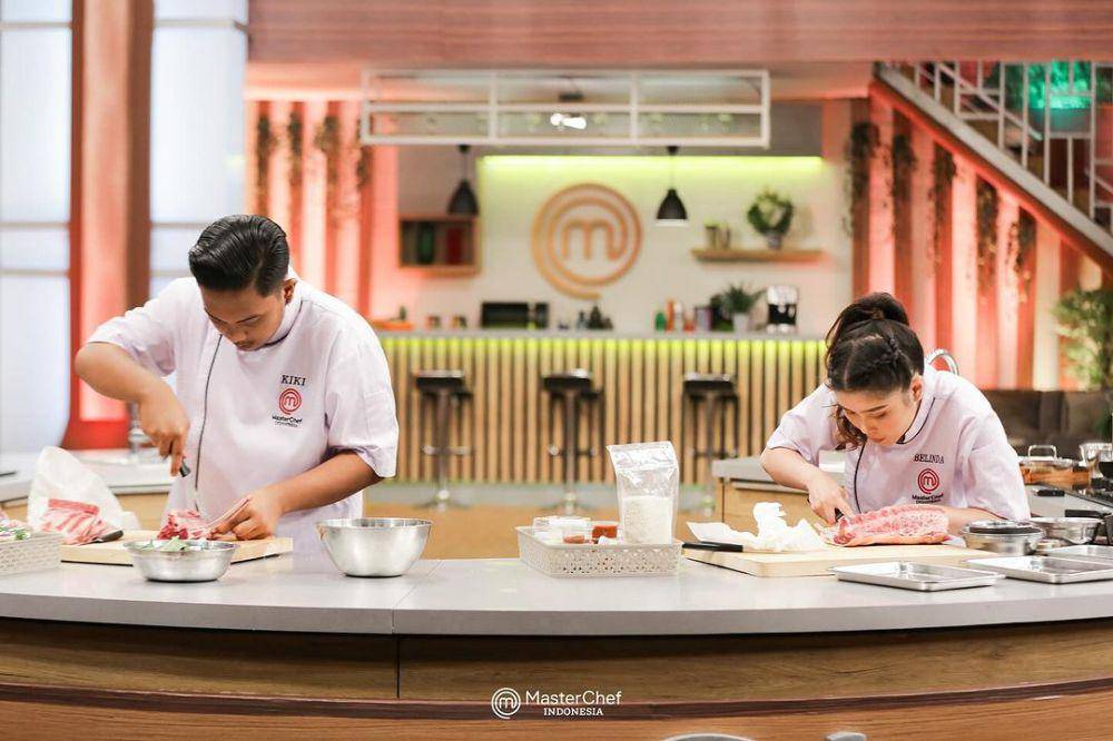 potret Kiki dan Belinda dalam Grand Final MasterChef Indonesia season 11 (instagram.com/kiki.mci11)