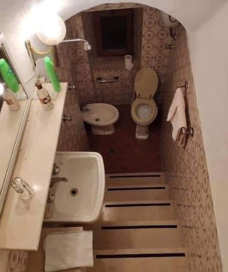 potret WC yang bisa bikin multitasking (reddit.com/Jarsnofski)