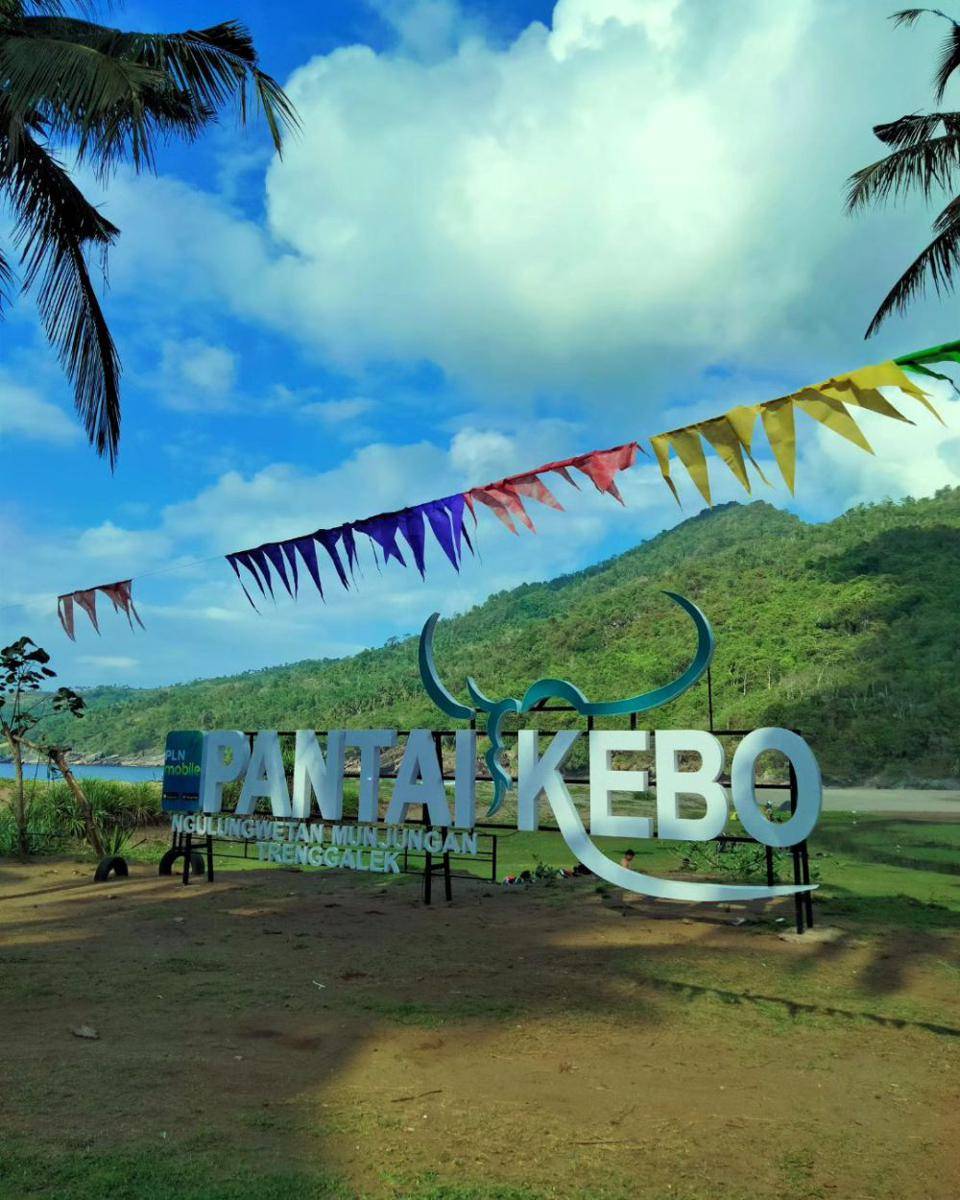 potret Pantai Kebo, Trenggalek (instagram.com/zakki._142)