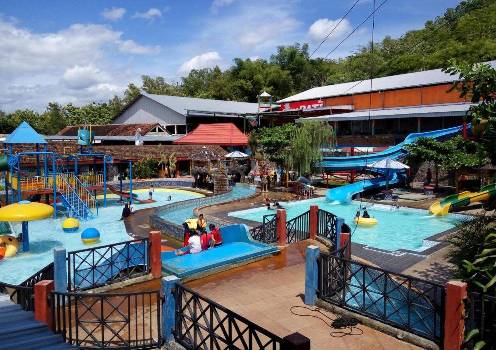 5 Rekomendasi Wisata Kolam Renang di Trenggalek