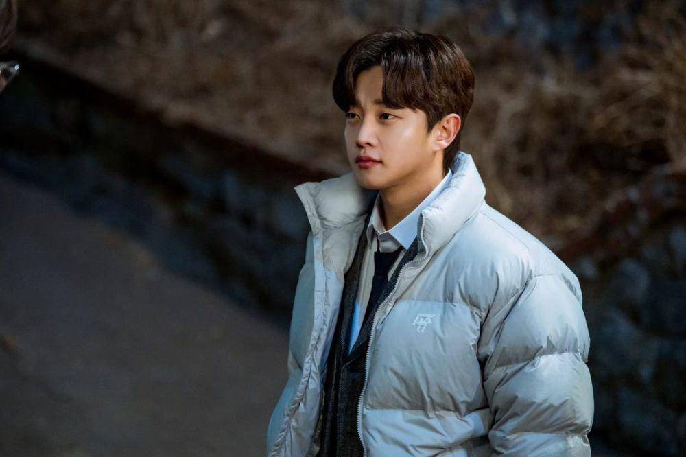 Kim Min Seok sebagai Park Eun Hwan di A Good Day to Be a Dog (instagram.com/samuliesword)