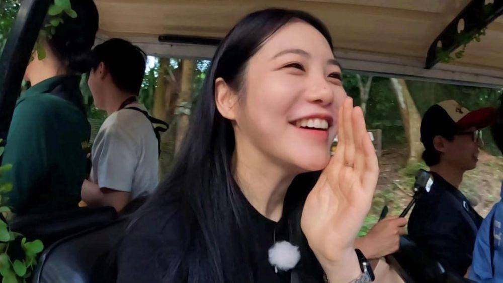 potret Shin Ye Eun saat jadi bintang tamu di Running Man (dok. SBS)