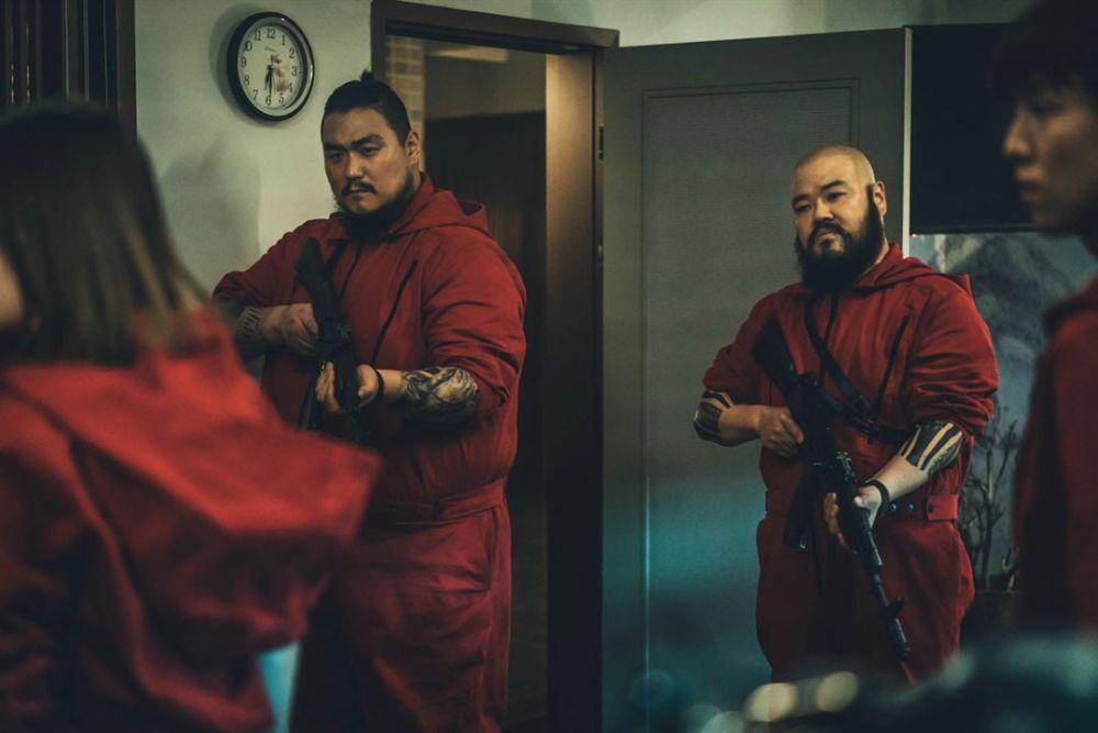 potret Kim Ji Hoon dalam serial Money Heist: Korea - Joint Economic Area (dok. Netflix)