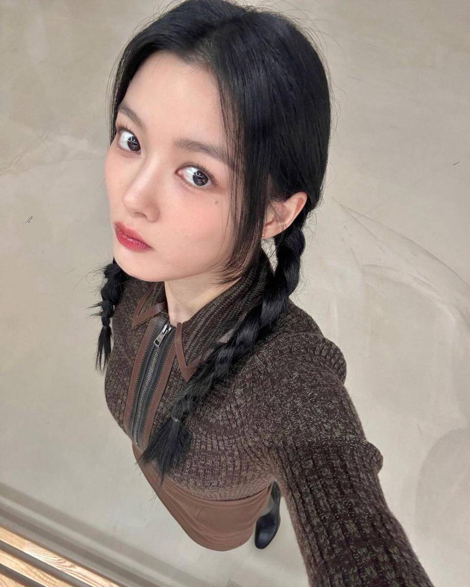 inspirasi no makeup look ala Kim Yoo Jung (instagram.com/ you_r_love)