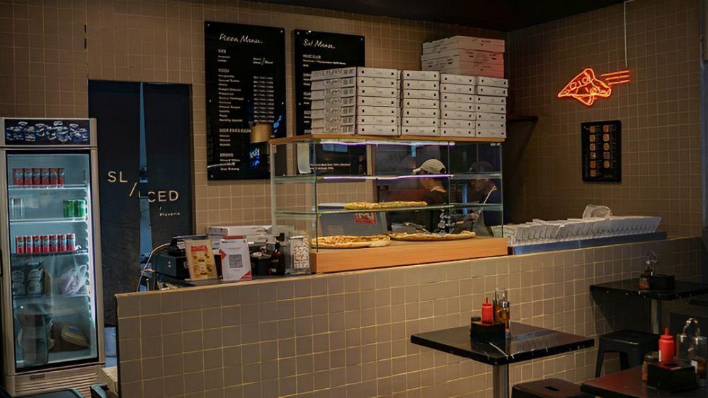 5 Resto Kekinian di Crumble Crew SCBD yang Wajib untuk Kamu Coba