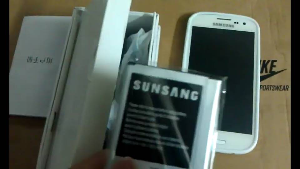 potret barang KW terinspirasi dari Samsung (reddit.com/user/Minecraft787)