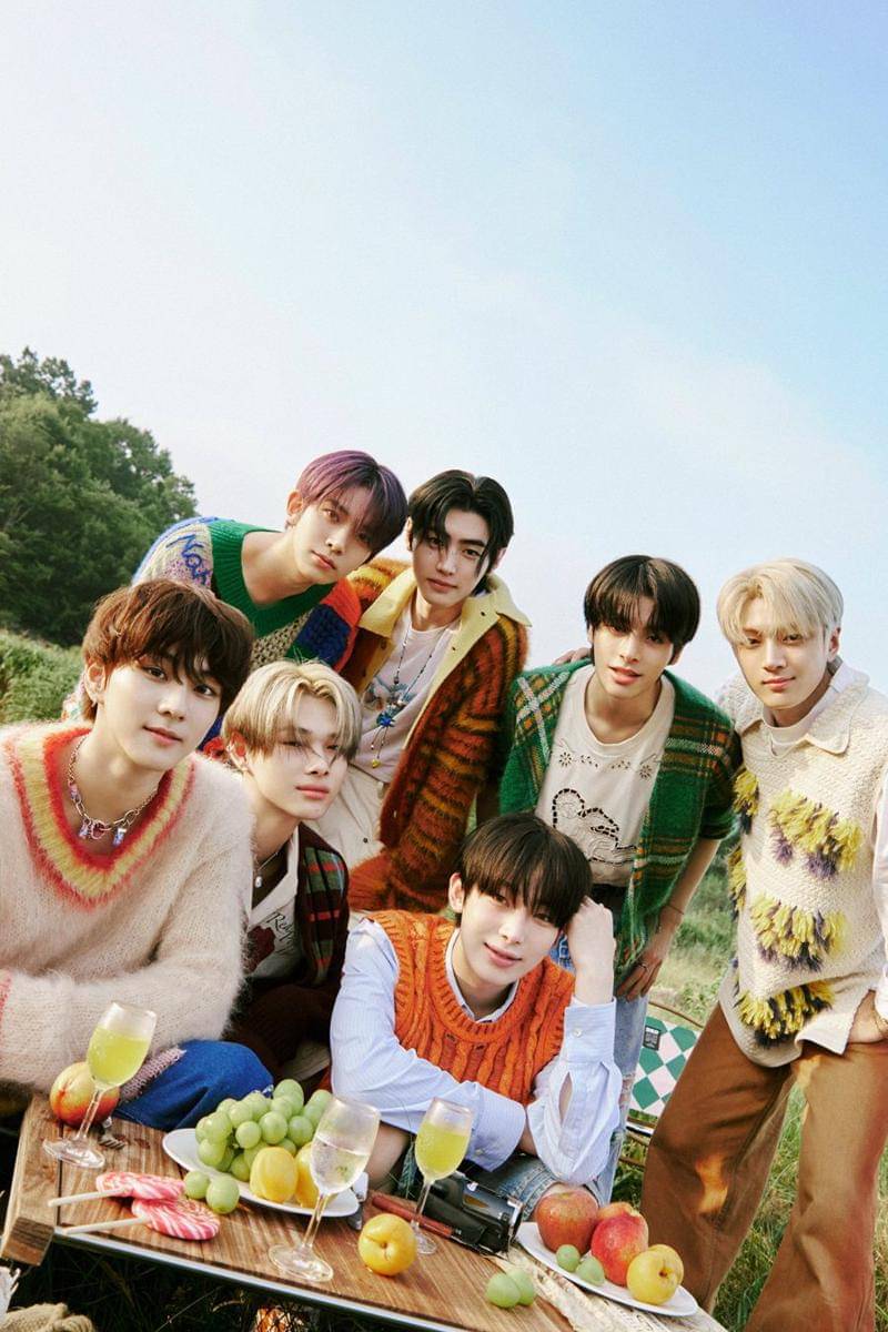 mini album kelima ENHYPEN "ORANGE BLOOD" (twitter.com/BELIFTLAB)