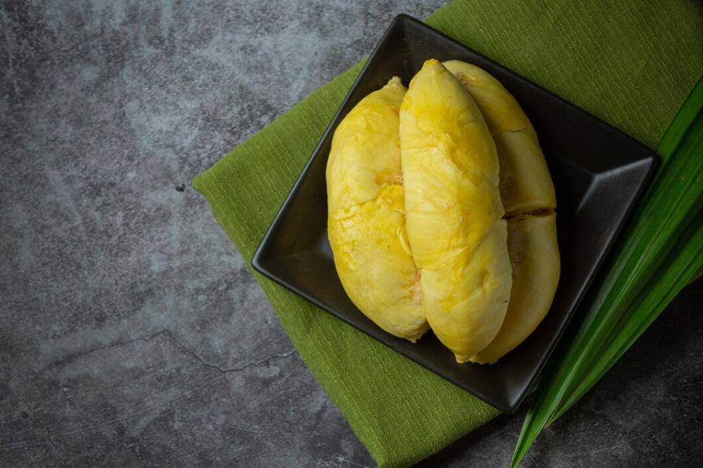 buah durian (freepik.com/jcomp)