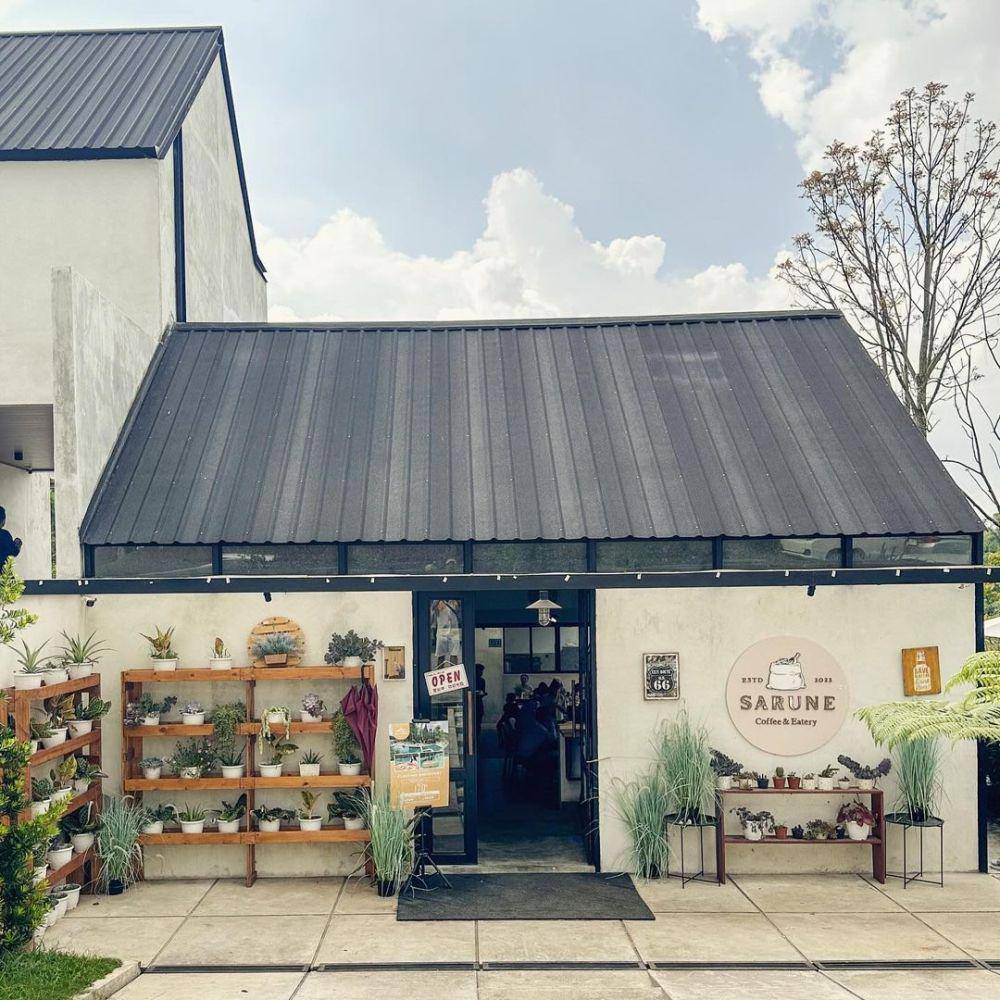 Caffe Serune di Berastagi (instagram.com/gladdtochill)