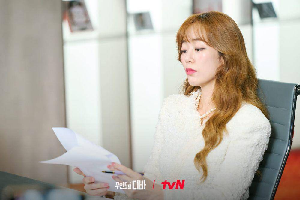 Kim Hyo Jin di Castaway Diva (twitter.com/CJnDrama)