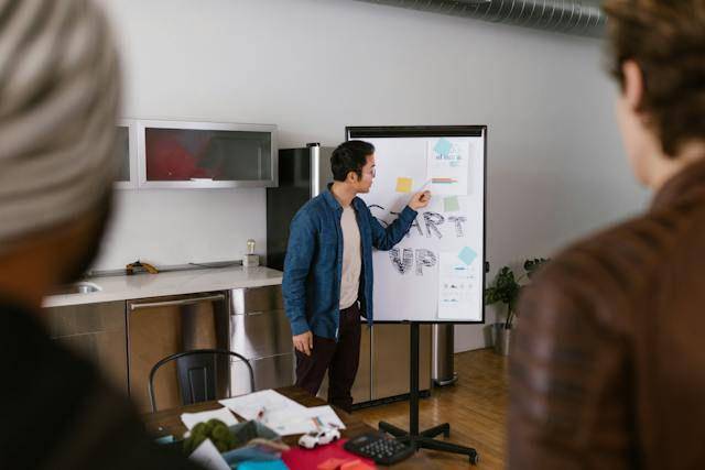 ilustrasi presentasi (pexels.com/RDNE Stock Project)